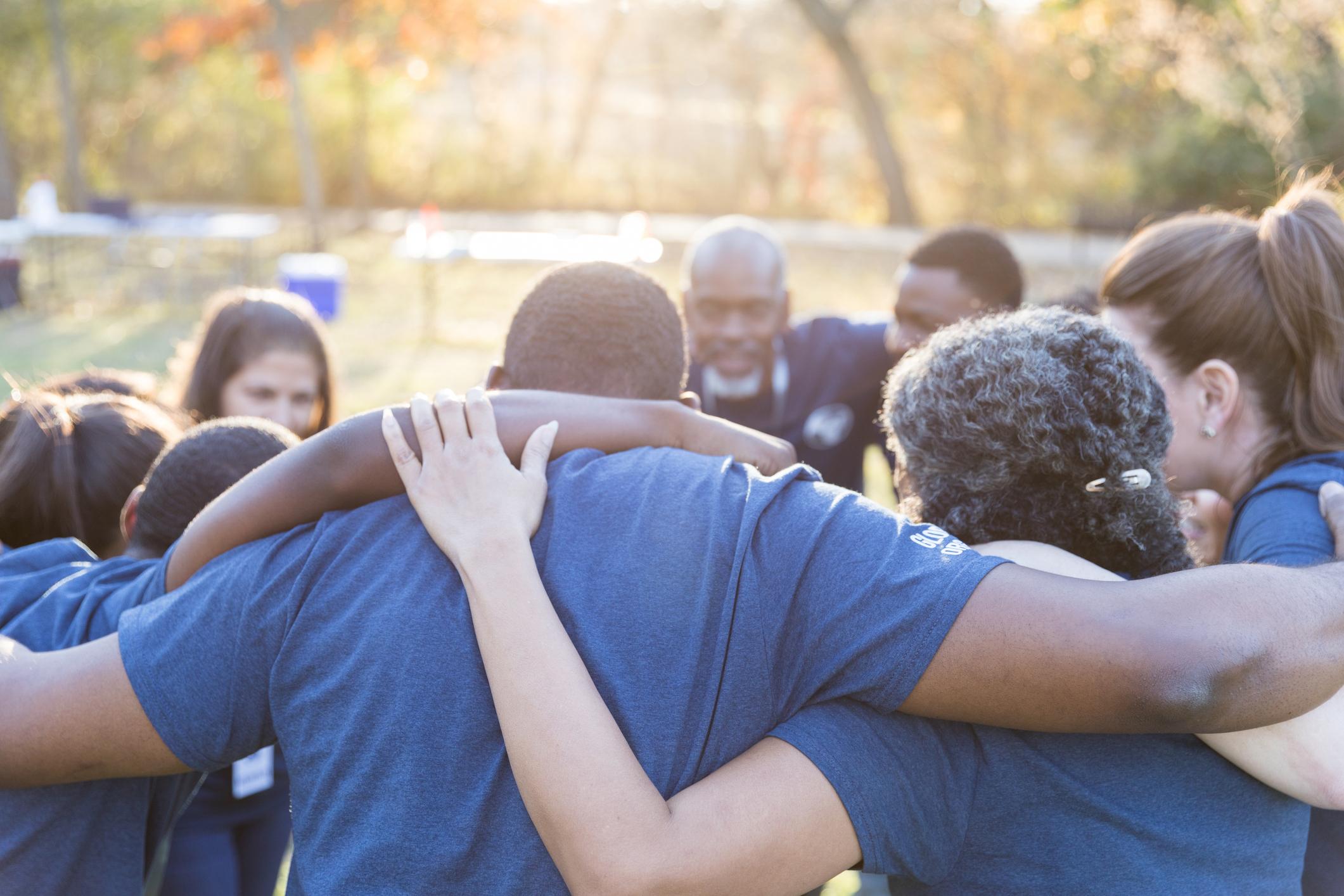 community service volunteers