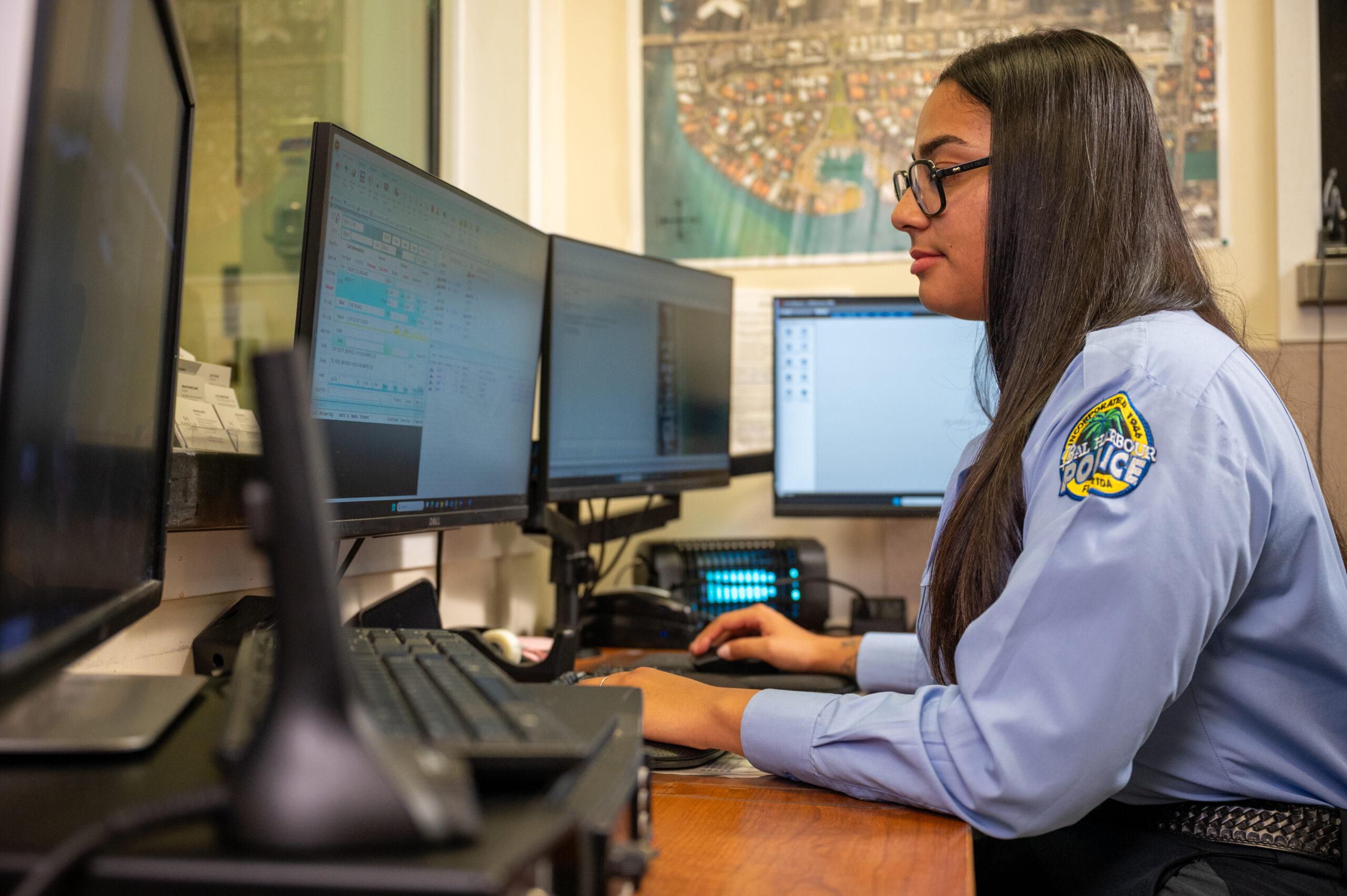 Jeanie Pharis, Director background